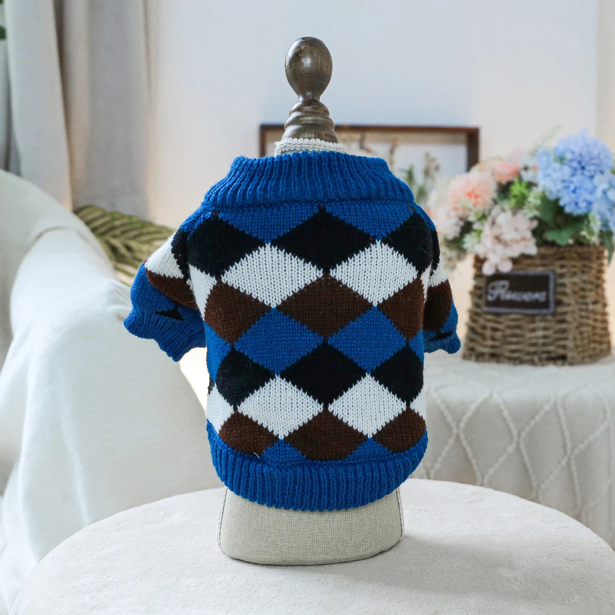 1PC pet clothing blue coffee diamond grid sweater pullover knitted sweater suitable for small and medium-sized dogs